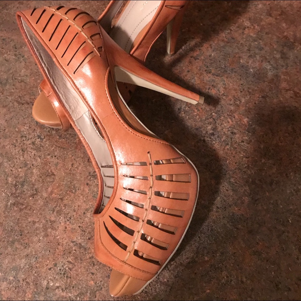 ❗️PRICE DROP❗️BCBGeneration Platform Heels